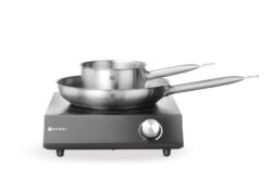 Zestaw - Kuchenka indukcyjna - 230V/3500W - czarna + garnek + patelnia | Hendi 239889