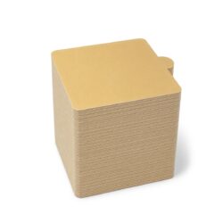Złote kwadratowe podkładki kartonowe pod ciastka, 7,2 × 7,2 cm, opakowanie 100 sztuk.
